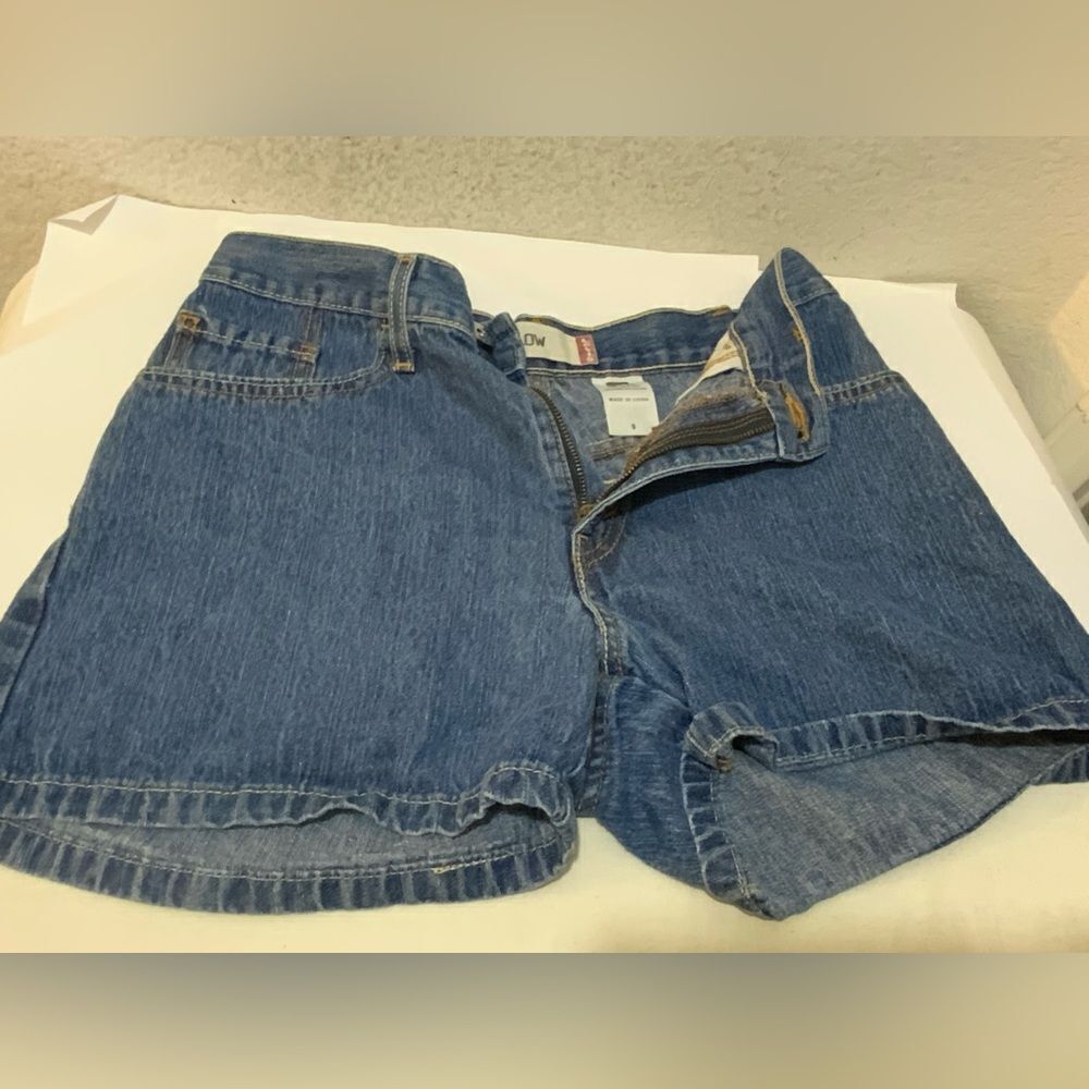 LEVIS - LOW Vtg Dark Blue Jeans Shorts, 9
